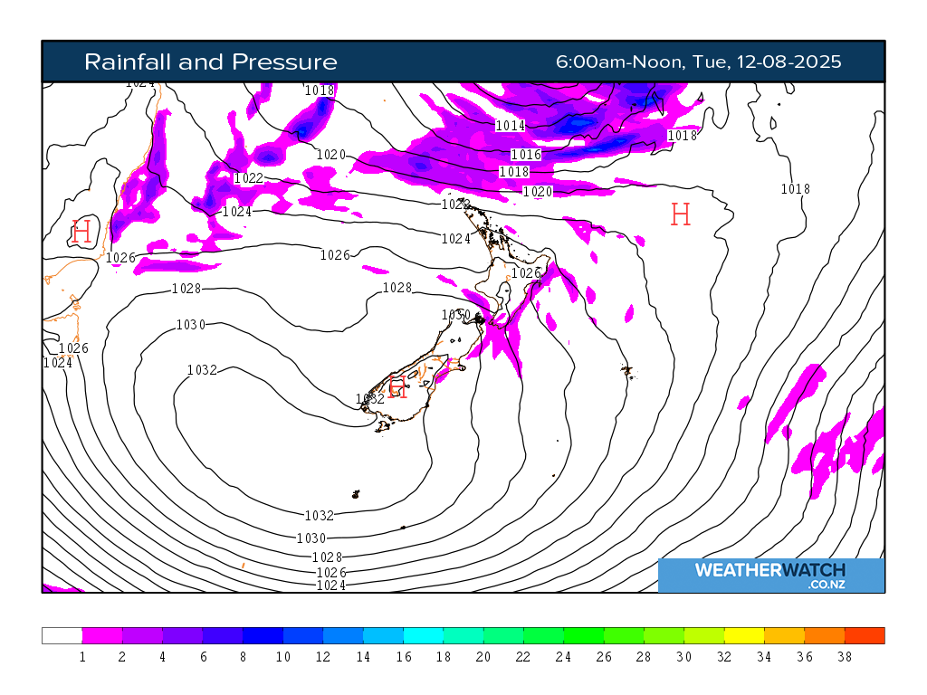 Rainfall and pressure for 6:01am on Tue 12 August 2025