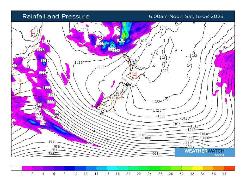 Rainfall and pressure for 6:01am on Sat 16 August 2025