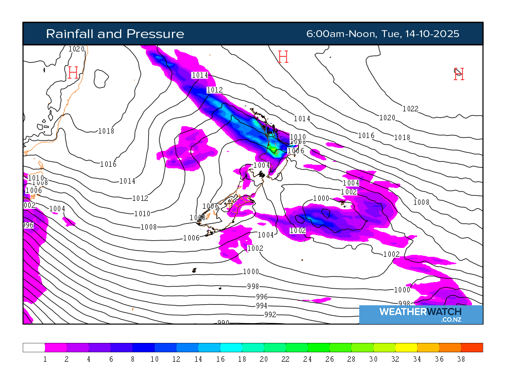 Rainfall and pressure for 7:01am on Tue 14 October 2025