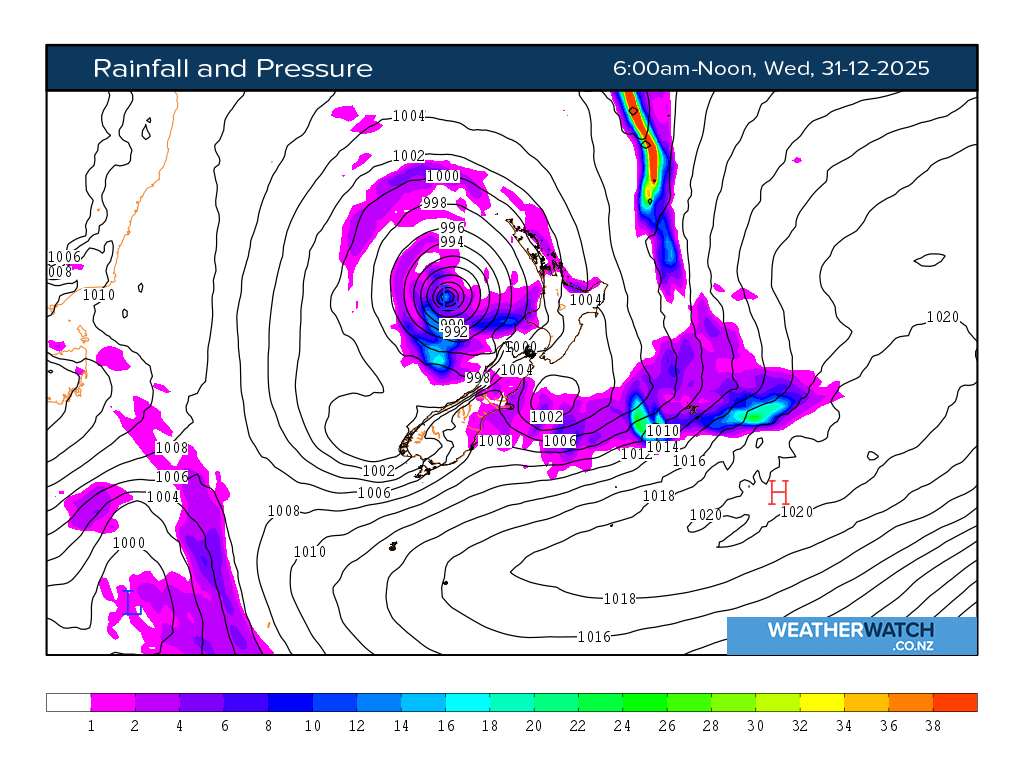 Rainfall and pressure for 7:01am on Wed 31 December 2025