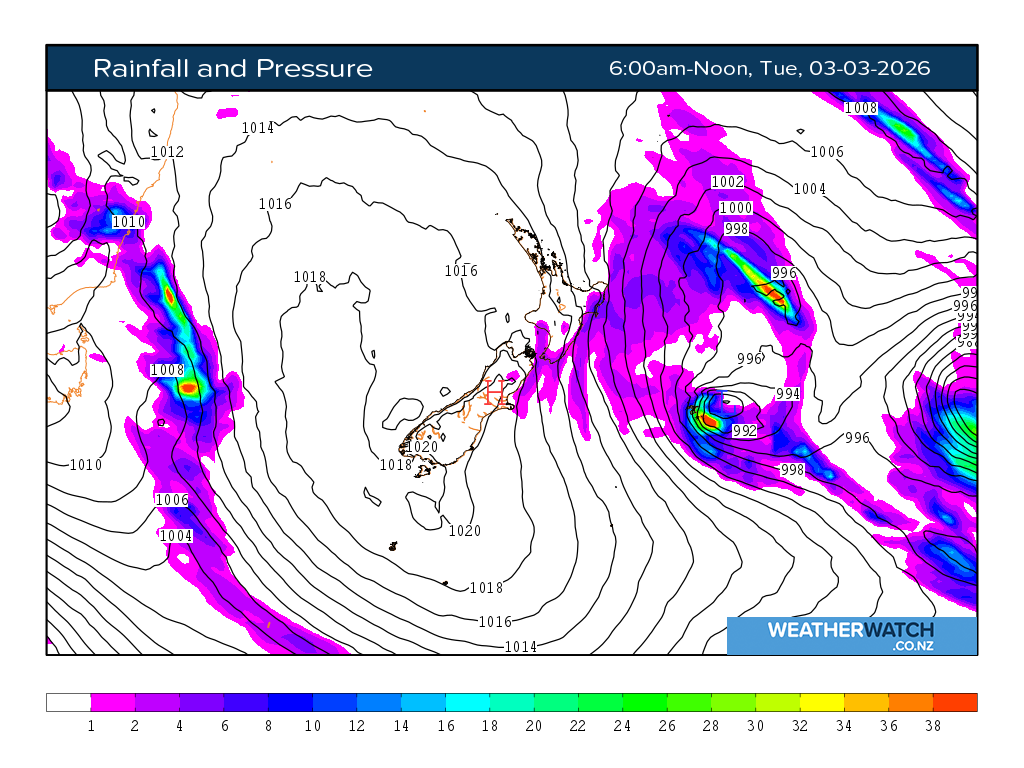 Rainfall and pressure for 7:01am on Tue 3 March 2026