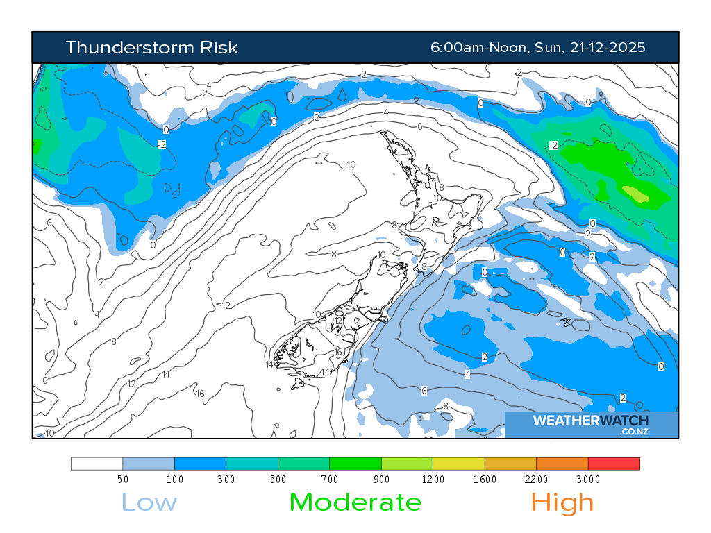 Thunderstorm risk for 7:01am on Sun 21 December 2025