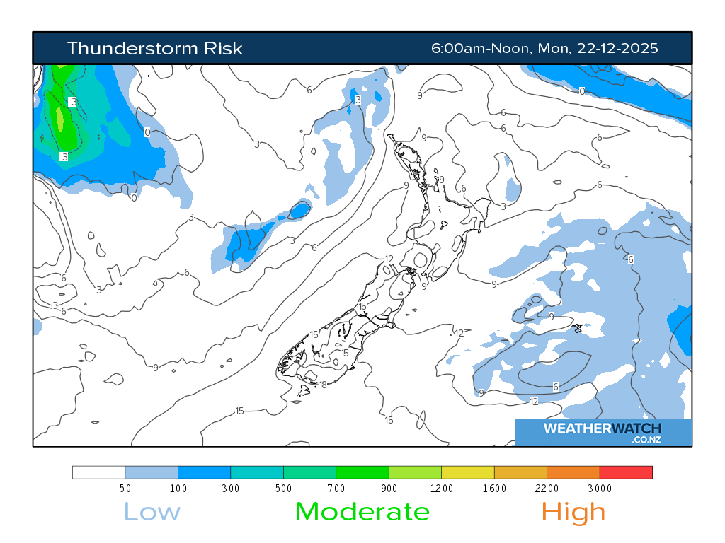 Thunderstorm risk for 7:01am on Mon 22 December 2025