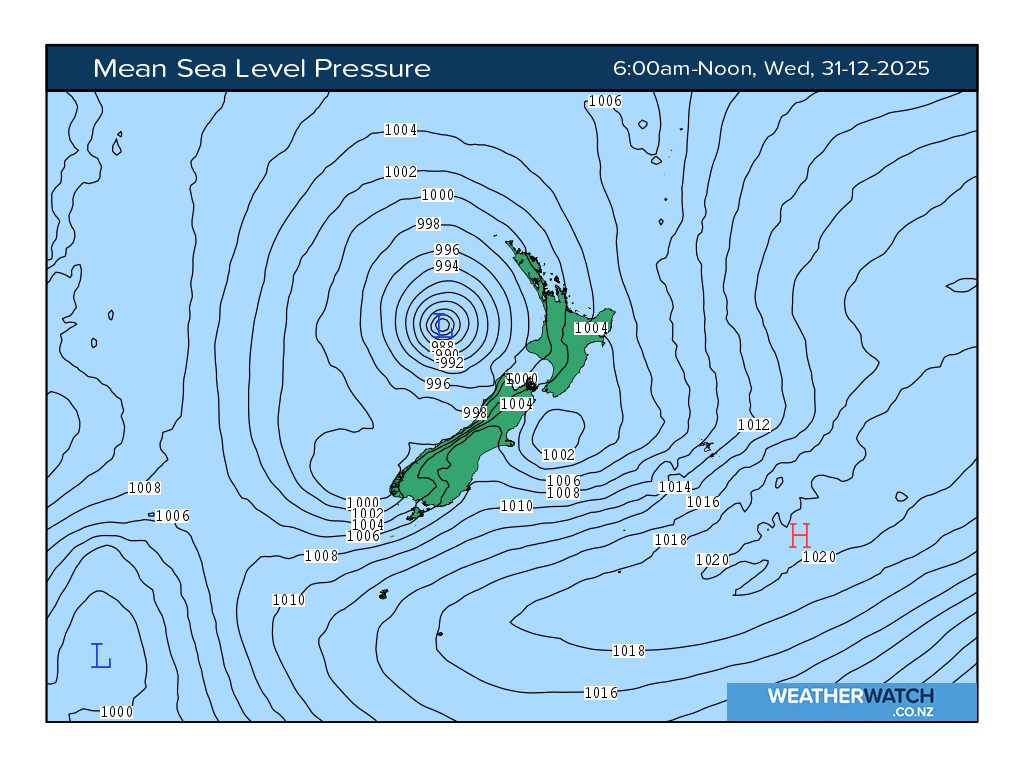 Mean sea level pressure for 7:01am on Wed 31 December 2025