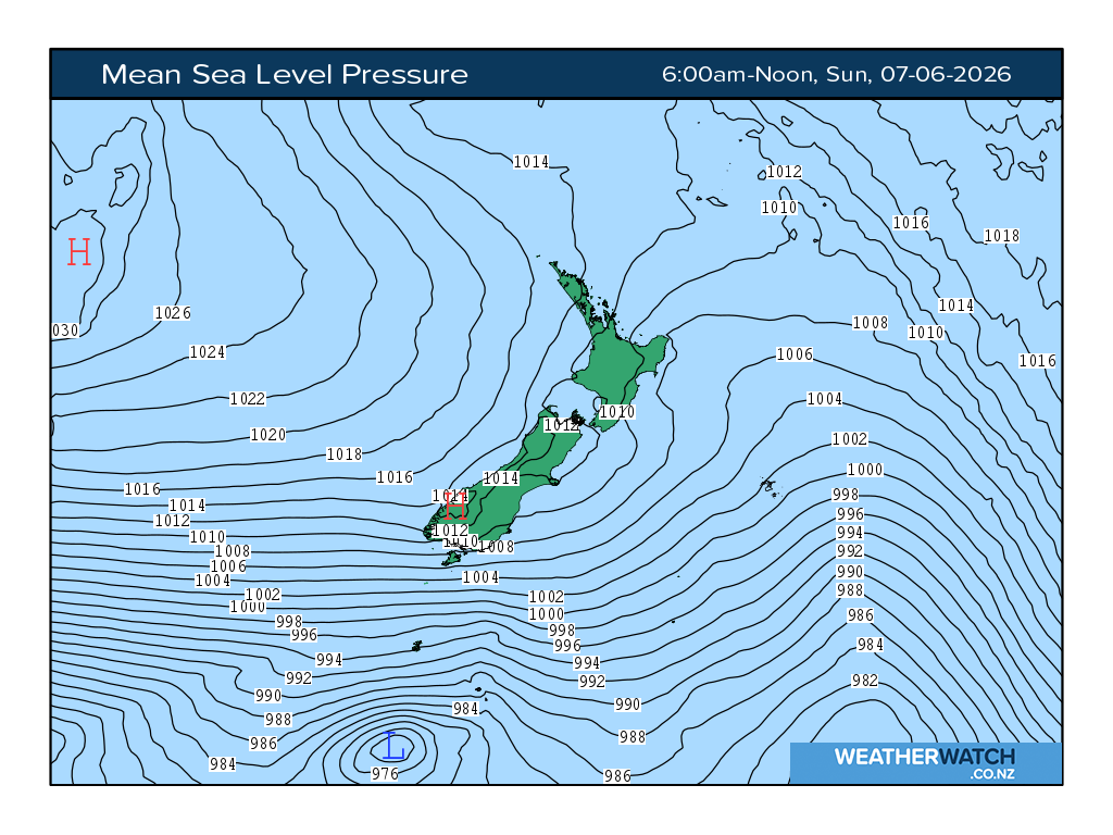 Mean sea level pressure for 6:01am on Sun 7 June 2026